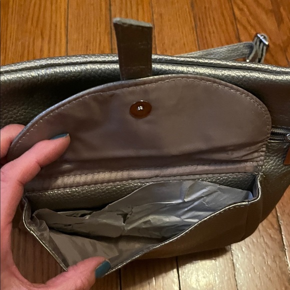 New Easy Spirit leather bag🩶 - Picture 14 of 16